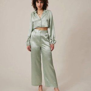 Berlook Solid Ruched Pants Suit